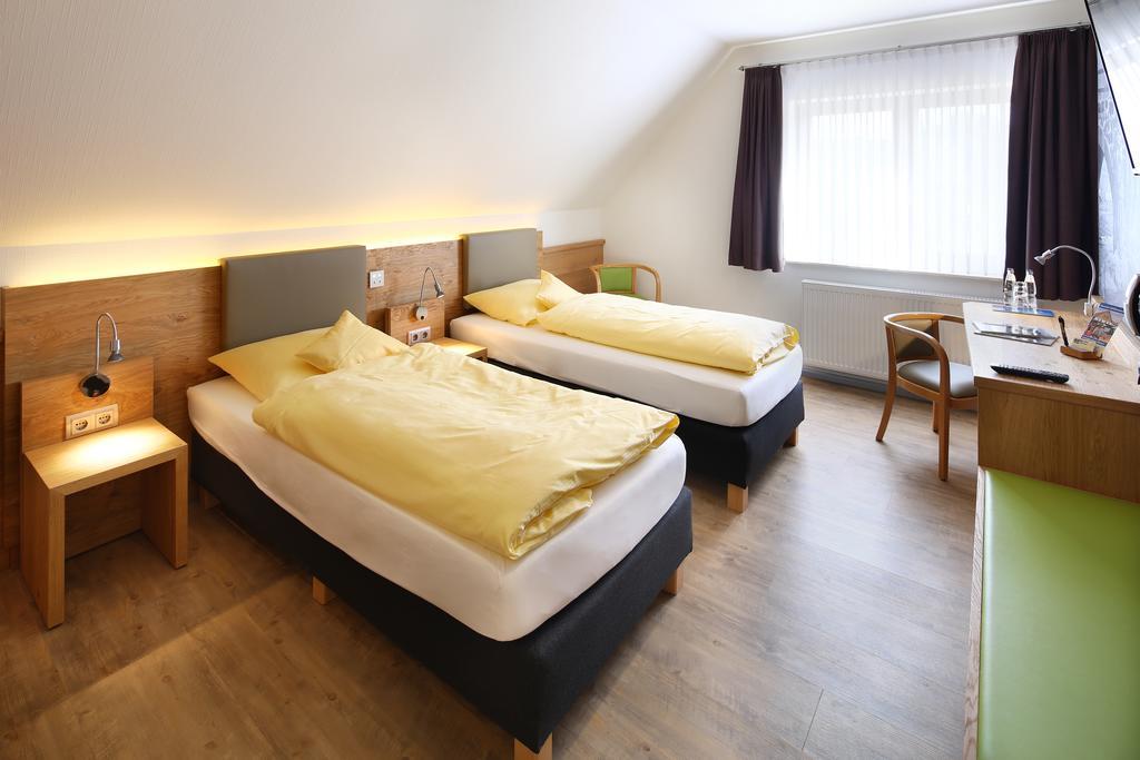 Landgasthof Kaiser Bad Wunnenberg Room photo