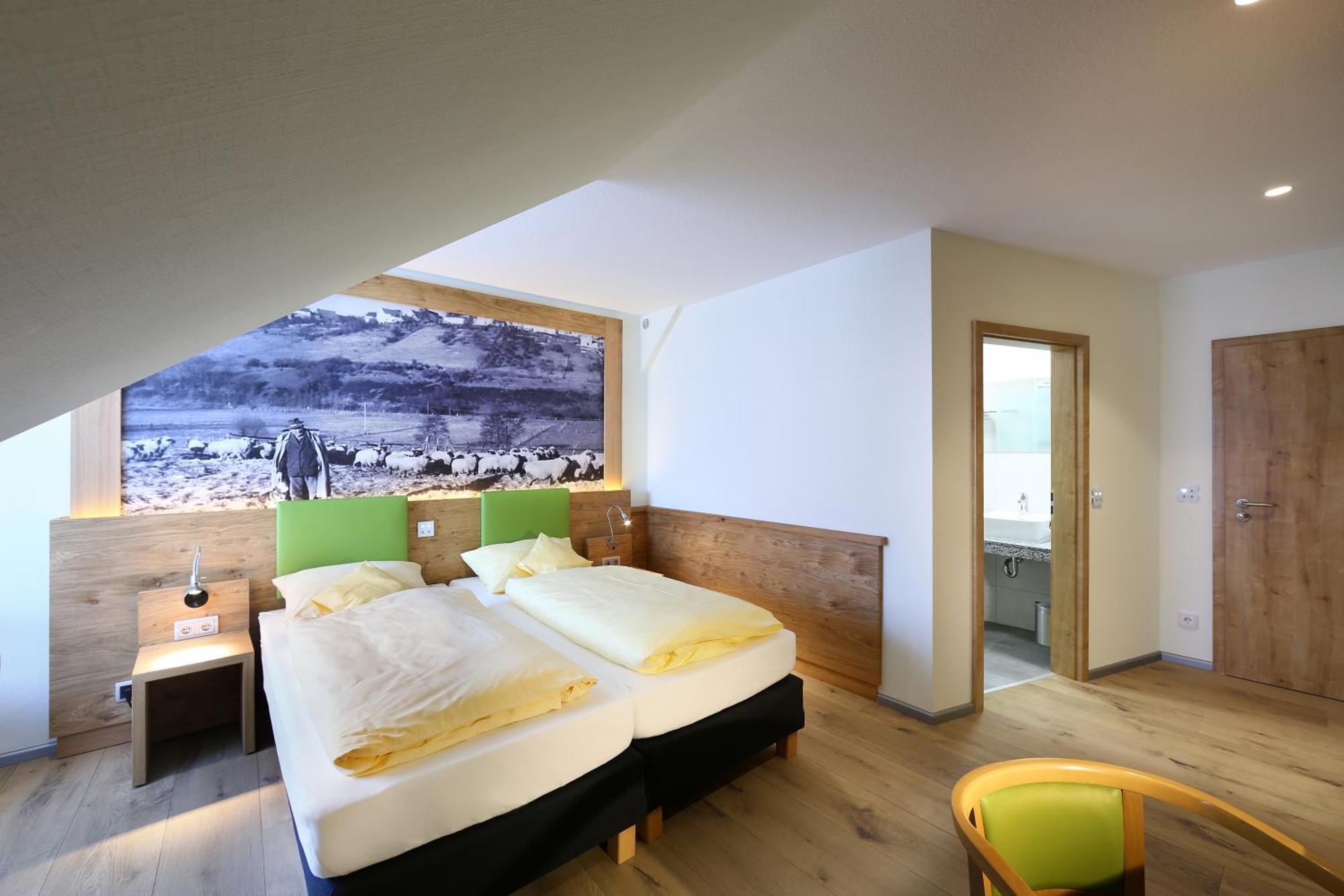 Landgasthof Kaiser Bad Wunnenberg Room photo